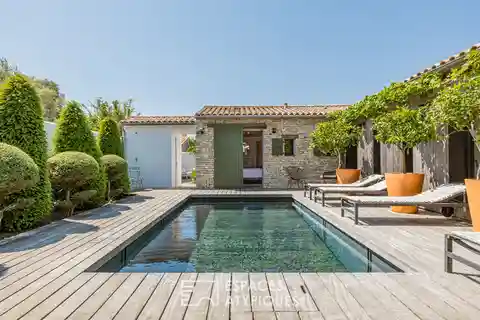 Contemporary Elegance with a Vacation Home Feel