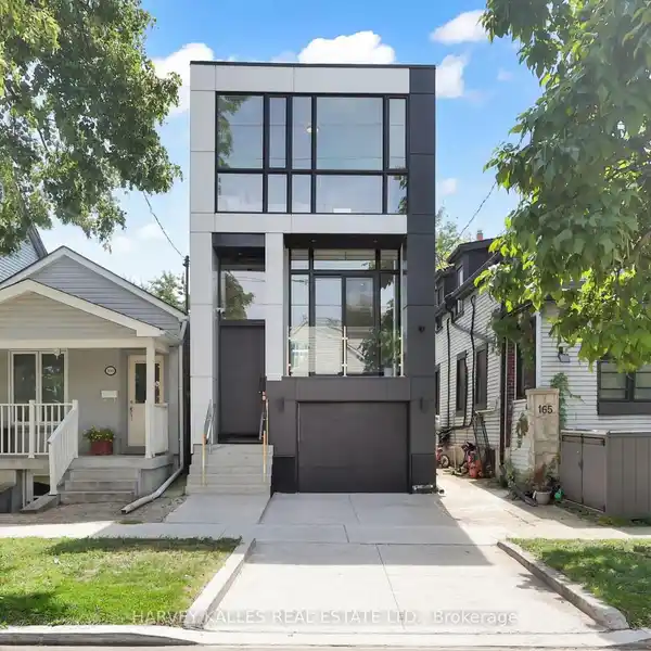 THOUGHTFULLY CRAFTED CUSTOM HOME IN EAST YORK