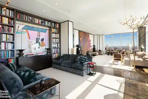 Stunning Penthouse at One Beacon Court