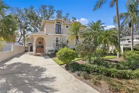 Stunning Three-bedroom Home