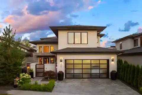 Custom-Built Waterfront Eagle Estate