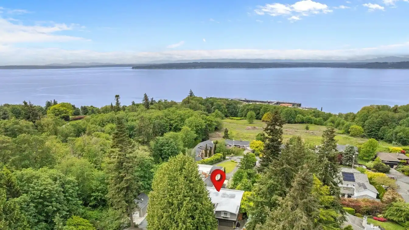 Exquisite Home with Sound and Mountain Views