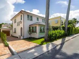 Turnkey Gem in the Heart of Town