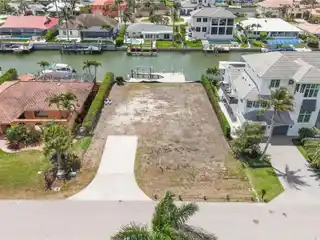 Rare Waterfront Lot