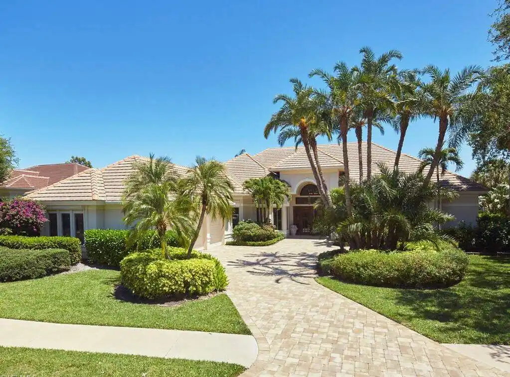 Impeccable Lakeside Pelican Landing Home