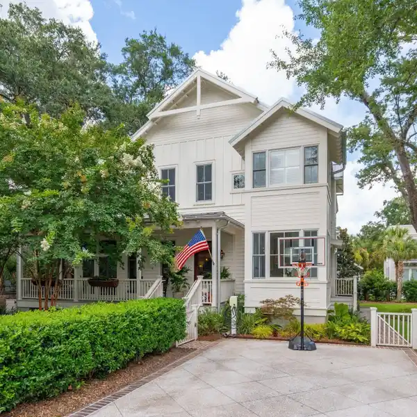LUXURIOUS TWO-STORY CUSTOM-BUILT HOME