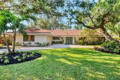 Mid-century Modern Home on a Gorgeous Oversized Lot