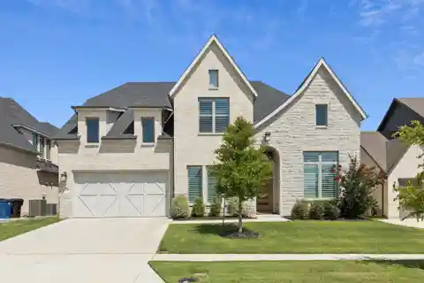 Immaculate Southgate Home