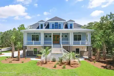 Luxury Coastal Living in Seascape at Holden Plantation