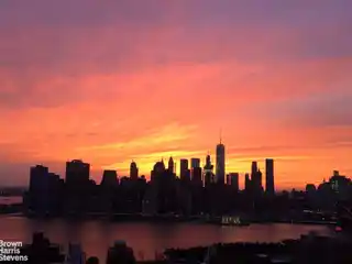 Spacious High Floor Corner Home