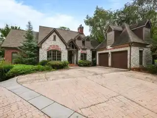 Gorgeous European Styled Ranch