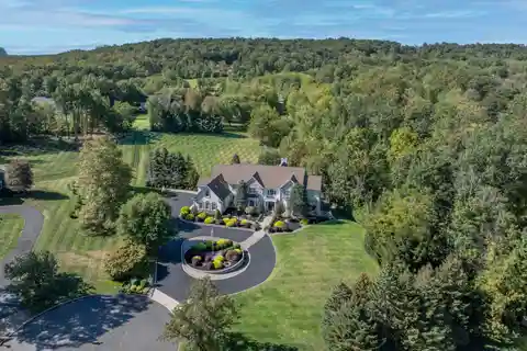 Exceptional Residence in Basking Ridge