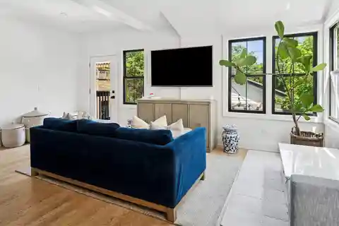 Renovated Home in Prime Lakeview Location