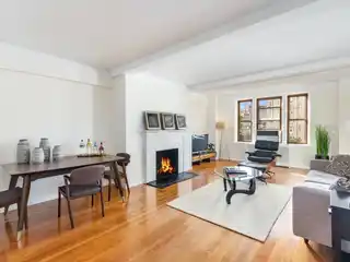 Classic Pre-war One Bedroom Apartment 