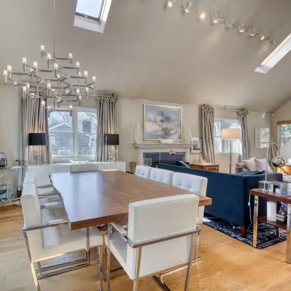 BRIGHT AND STYLISH HAMPTONS RENTAL