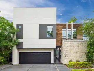 Contemporary Home in the Heart of Montrose
