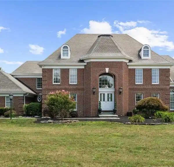 STATELY ALL-BRICK ESTATE
