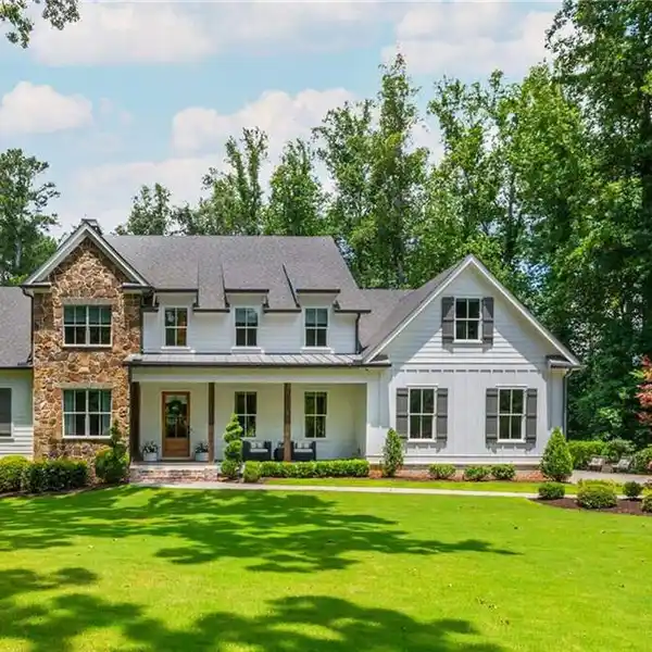 EXCEPTIONAL GATED HOME IN A SOUGHT-AFTER LOCATION