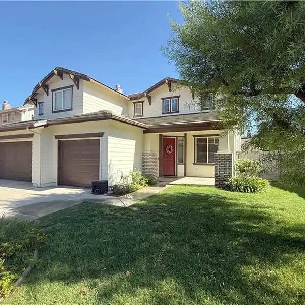 GORGEOUS HOME IN LEGACY AT BRYANT RANCH