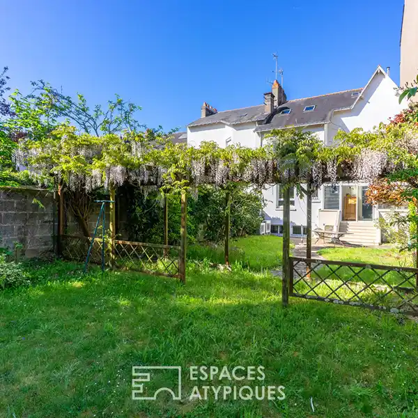 BEAUTIFUL FOUR-LEVEL HOME IN SOUGHT-AFTER MONSELET-PROCE
