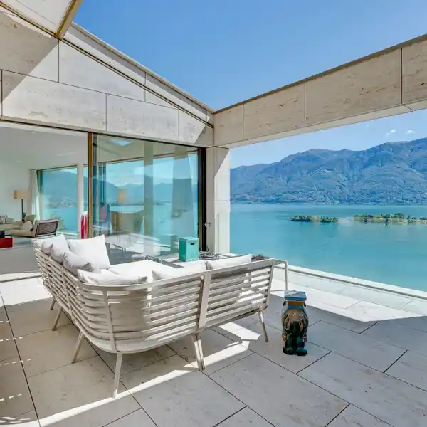 STATE-OF-THE-ART HOME IN AN EXCLUSIVE LOCATION