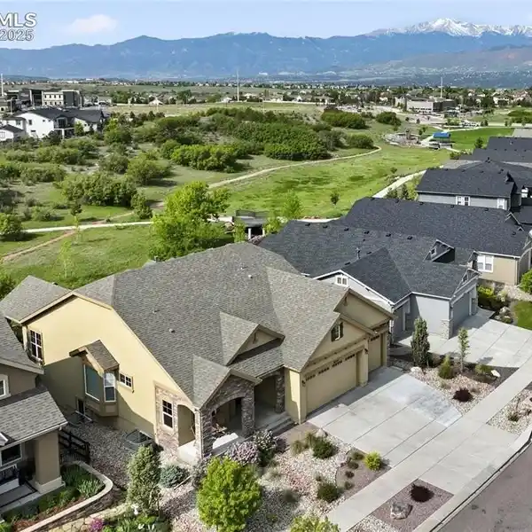 IMMACULATE HOME IN CORDERA