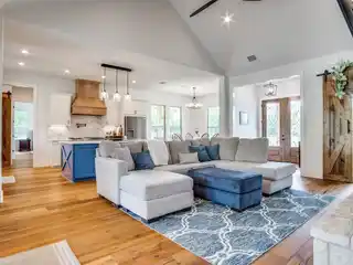 Beautiful Custom Home on 52 Acres