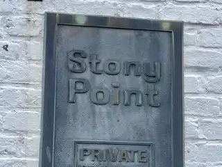 Prestigious Stony Point Location