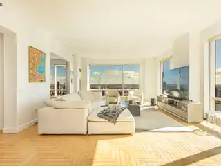Exquisite High-Floor Apartment for Rent