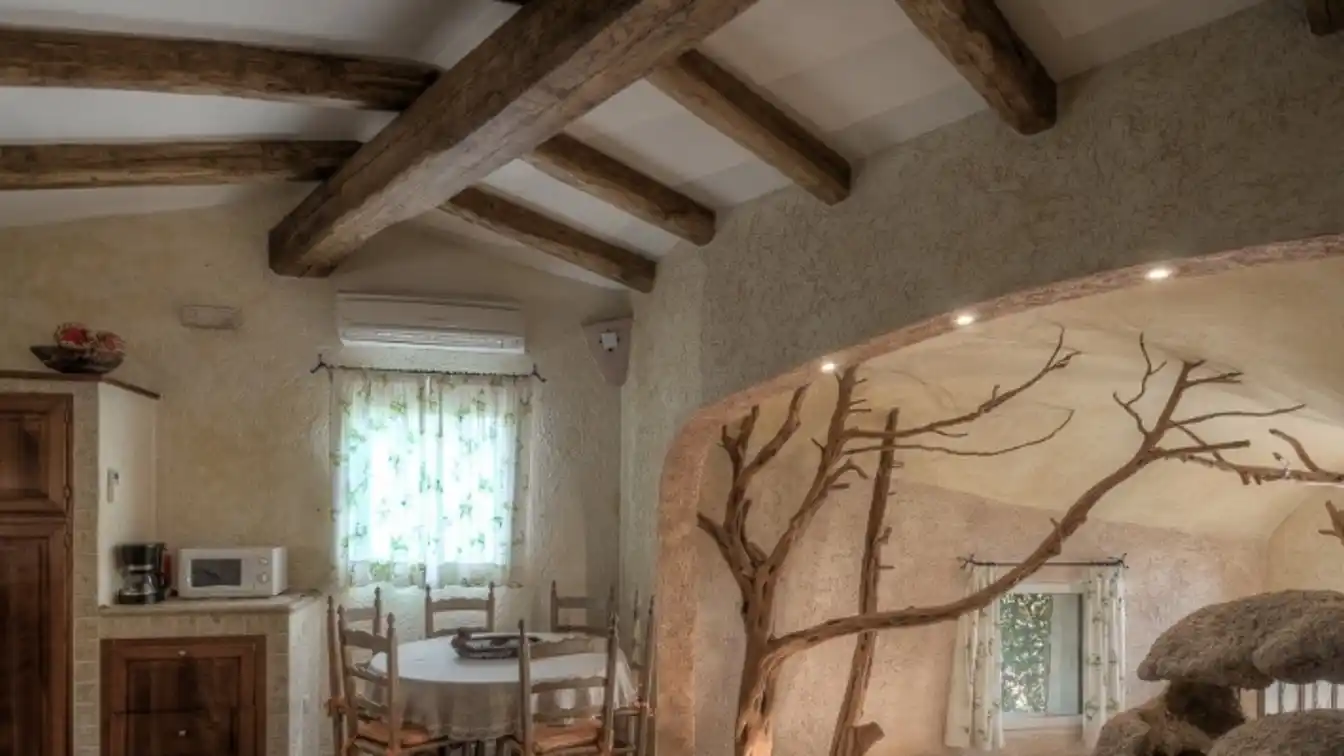 One Level Villa with Pool a Few Minutes from Porto Cervo