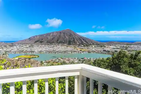 Remodeled Home on a Wonderful Rim Lot
