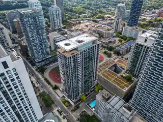 Spectacular Two-Level Penthouse