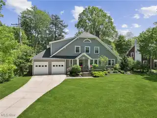 Classic Meets Contemporary