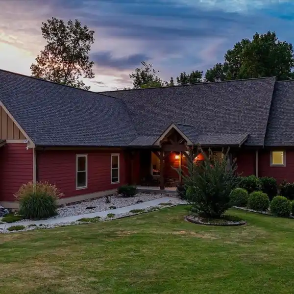 GORGEOUS CUSTOM HOME ON OVER FIVE ACRES