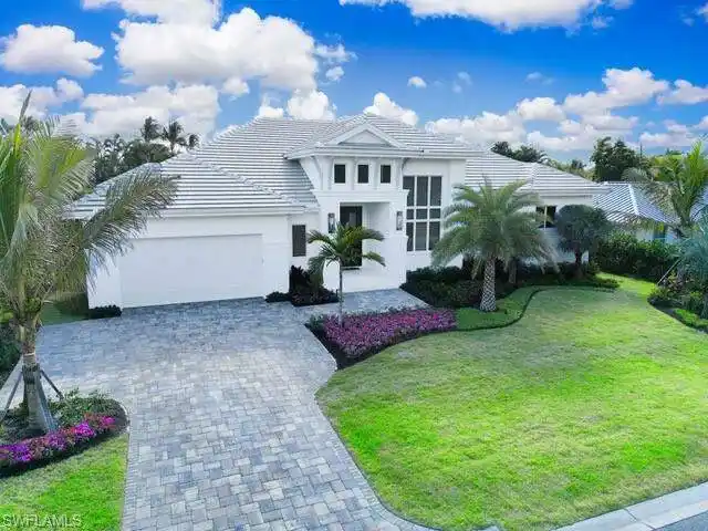Exquisite Newly Completed Park Shore Residence