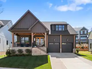 Charming Davidson Home Steps from Downtown and Lake