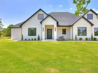Luxurious Custom Home