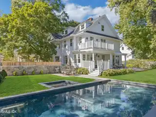 Stunning Victorian in the Heart of Old Greenwich