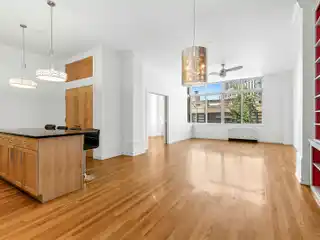 Spacious Harlem Loft Steps from Midtown