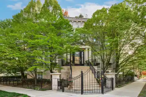 Ultra-notable Single-family Home