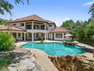Custom Estate in the Legends Enclave of Steiner Ranch