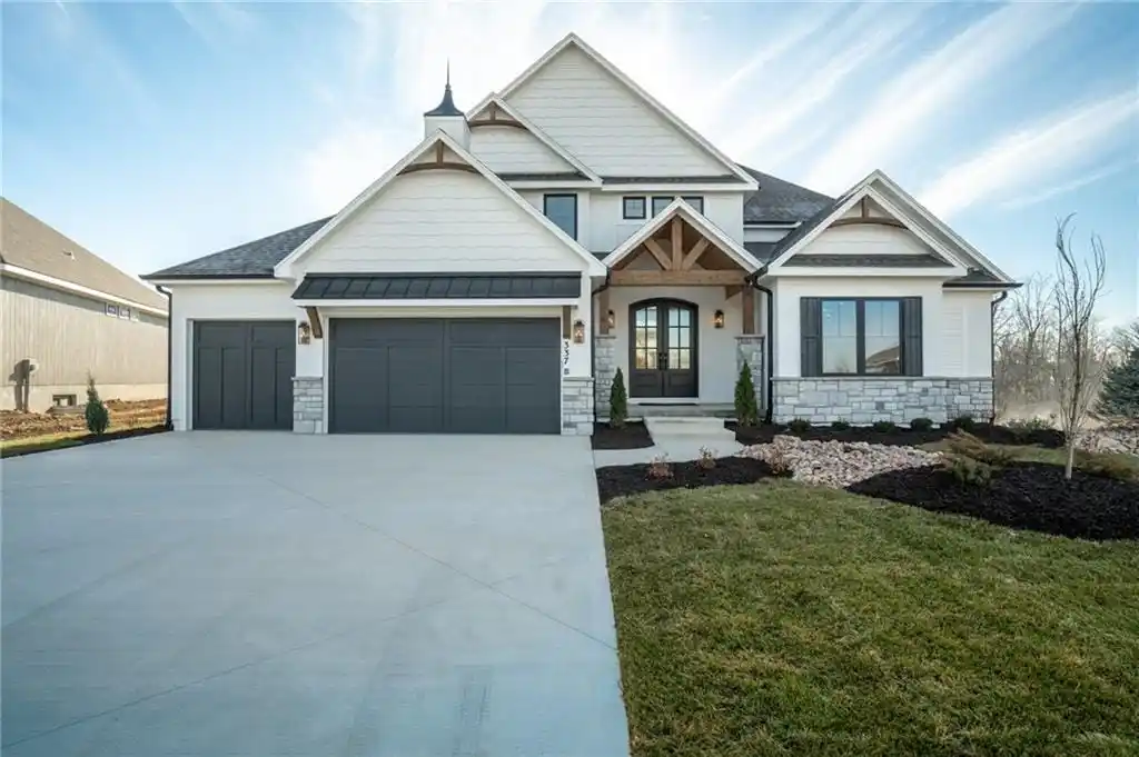 Gorgeous Custom New Construction