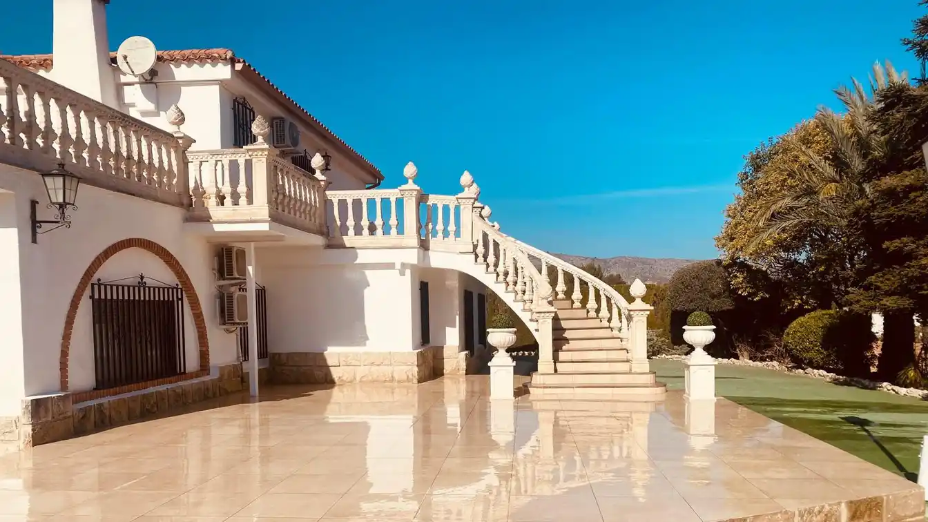 Exclusive Villa in Onteniente