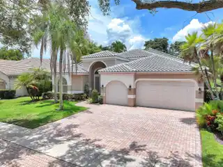 Beautifully Updated Home in Weston Hills Country Club