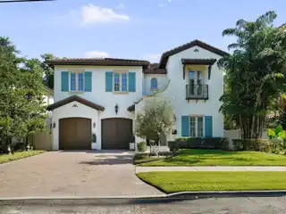 Luxury Living in the Heart of Beach Park