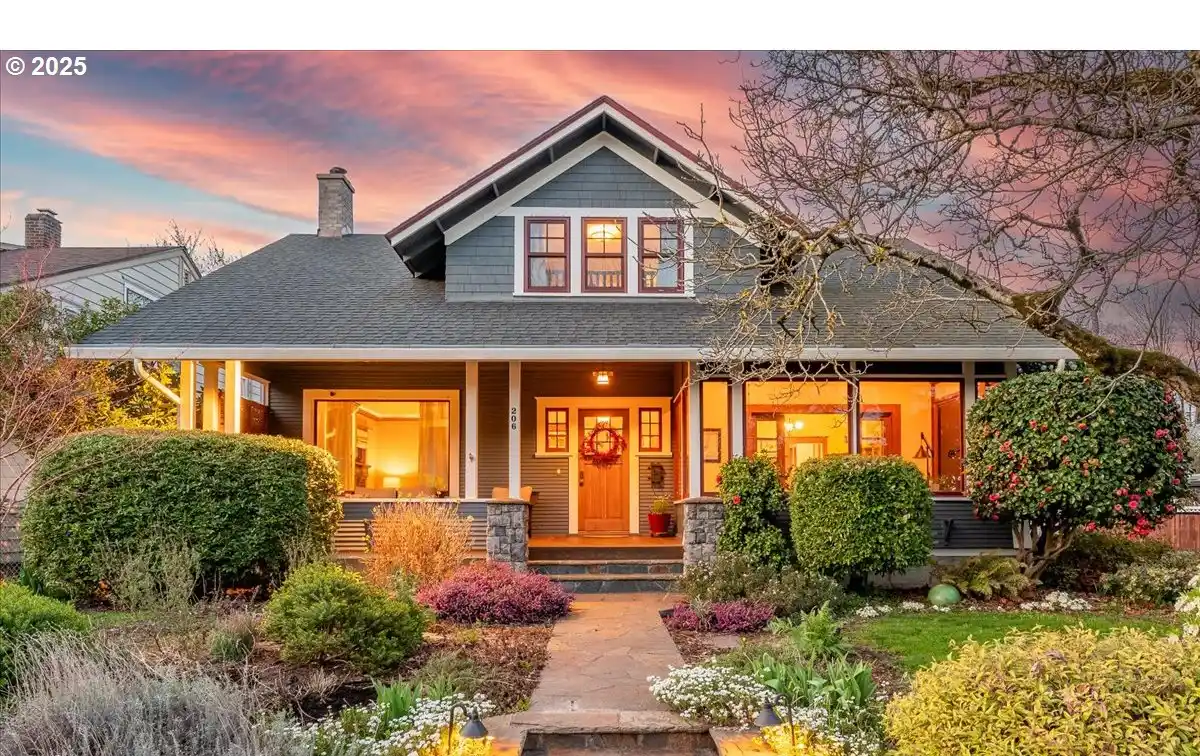 Historic Craftsman in Uptown Village