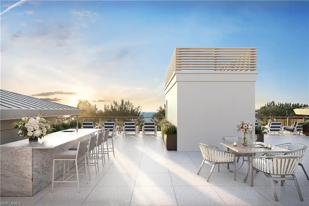 Exclusive Residence in Park Place on Gulf Shore