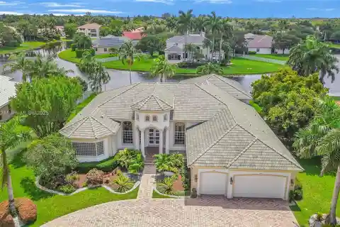 Refined Elegance in Stonebrook Estates