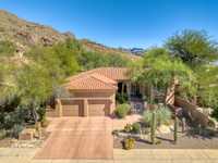 ELEGANT UPDATE GOLF COURSE HOME