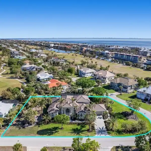 ELEVATED GROUND-LEVEL POOL HOME